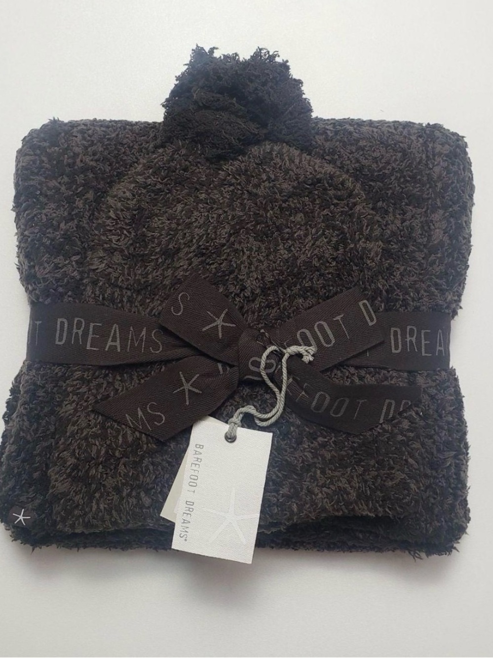 Barefoot Dreams Hat/Scarf set